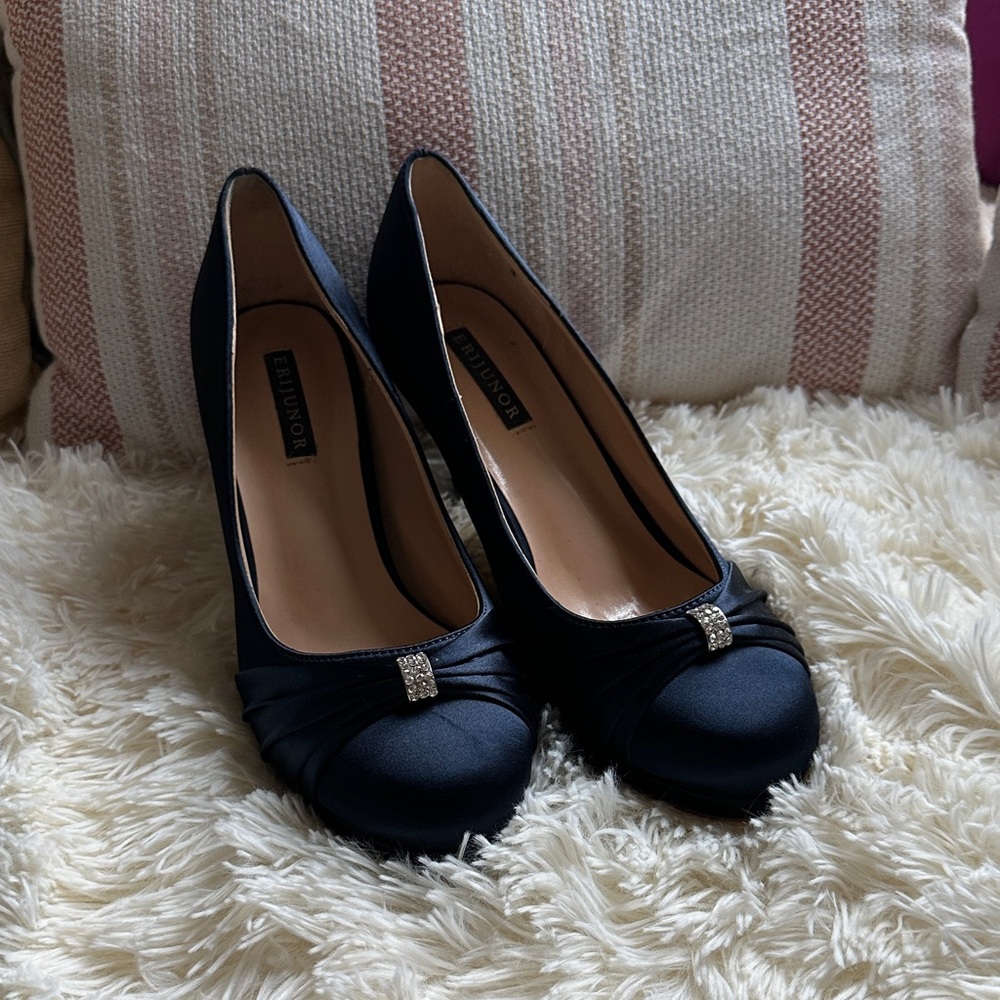 Elegant navy blue Women Shoes size 9